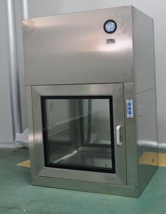 層流傳遞窗主要是用在生物潔凈區(qū)作為物品的傳遞。 層流傳遞窗主要是用在生物潔凈區(qū)作為物品的傳遞。